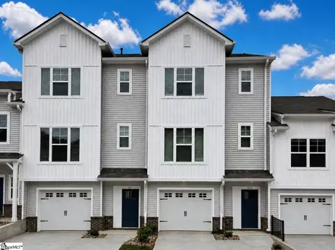 243 Taylor Woods Ct, Greenville, SC 29607