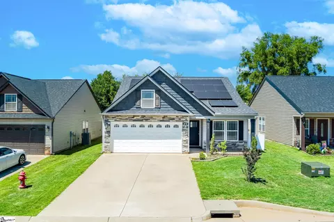 619 Spartan Commodor Ln, Inman, SC 29349