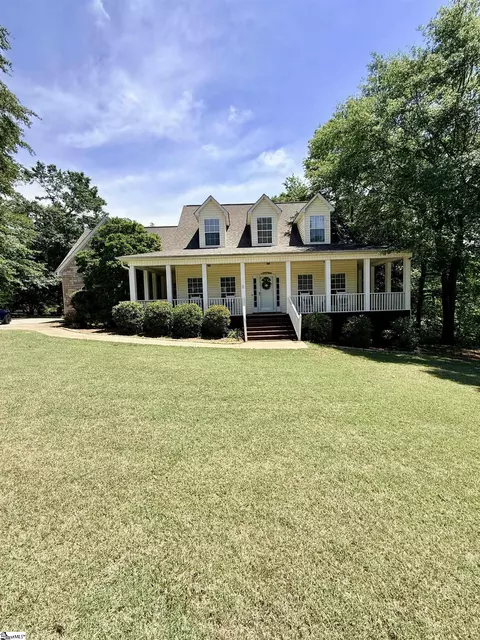 118 Chatim Ridge Ct, Lyman, SC 29365