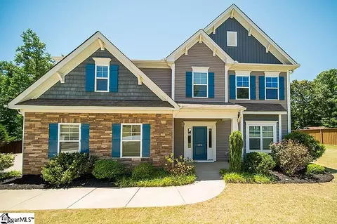 206 Hanster Dr, Easley, SC 29642