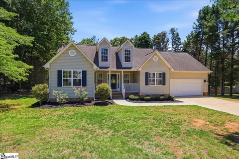 1 Brooke Lee Cir, Taylors, SC 29687