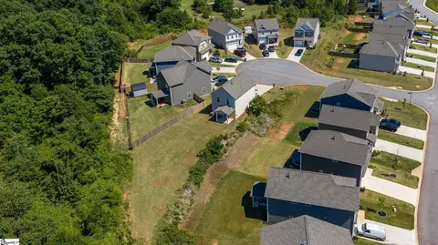 View/Area - 2005 Silverwalk Ct, Duncan, SC 29334 photo 3 of 4