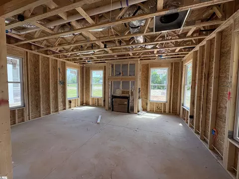 Living - 8 Plain Post Trl, Simpsonville, SC 29681 photo 2 of 2