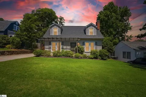 20 Glenn St, Greenville, SC 29607