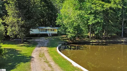 68 Walnut Dr, Woodruff, SC 29388