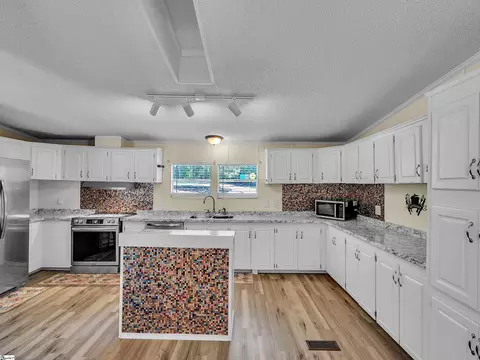 1013 Brick Mill Rd, Honea Path, SC 29654 photo 5