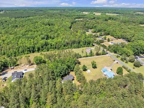 1013 Brick Mill Rd, Honea Path, SC 29654 photo 4