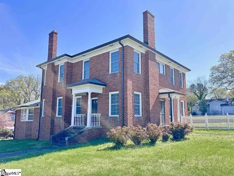 Exterior - 400 E Buford St, Gaffney, SC 29340 photo 2 of 3