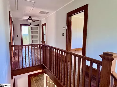 Entry Way - 400 E Buford St, Gaffney, SC 29340 photo 2 of 3