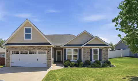 126 Alberta Cir, Piedmont, SC 29673