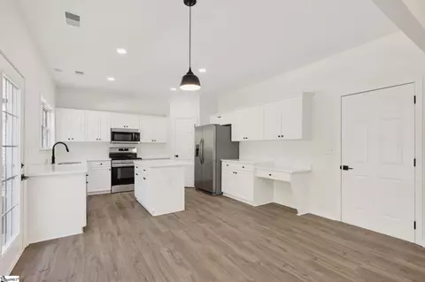 Other - 9 Blanton Ln, Greer, SC 29650 photo 7 of 11