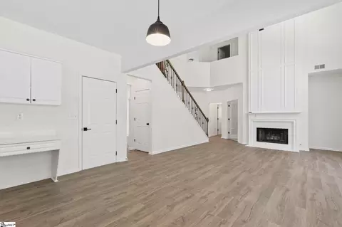 Living - 9 Blanton Ln, Greer, SC 29650 photo 7 of 7