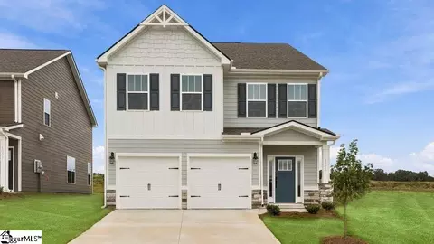 1005 Gresham Pl, Woodruff, SC 29388