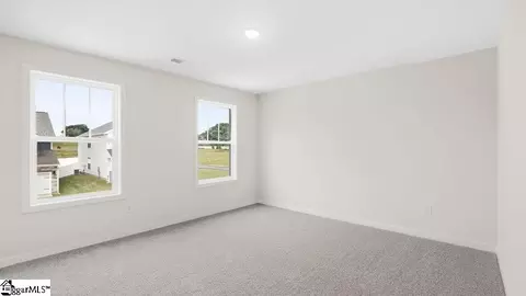 Bedroom - 1005 Gresham Pl, Woodruff, SC 29388 photo 3 of 7