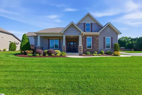511 Traemoor Village Dr, Moore, SC 29369