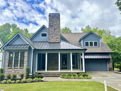 2024 Ivy Cottage Path, Boiling Springs, SC 29316