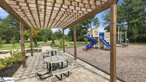 View/Area - 816 Embark Cir, Greer, SC 29651 photo 2 of 3
