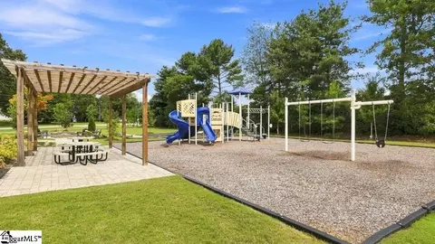 View/Area - 816 Embark Cir, Greer, SC 29651 photo 1 of 3