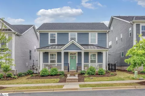 48 Elmsley Rd, Greenville, SC 29607