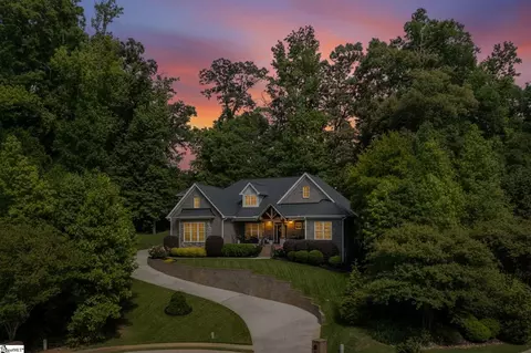 14 Colonel Storrs Ct, Greer, SC 29650