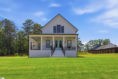 1006 Embassy Dr, Anderson, SC 29621