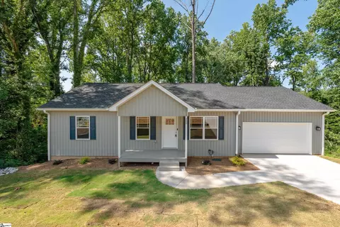 200 Hillbrook Rd, Taylors, SC 29687
