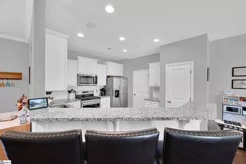 Kitchen - 409 Letter Ln, Pendleton, SC 29670 photo 2 of 4