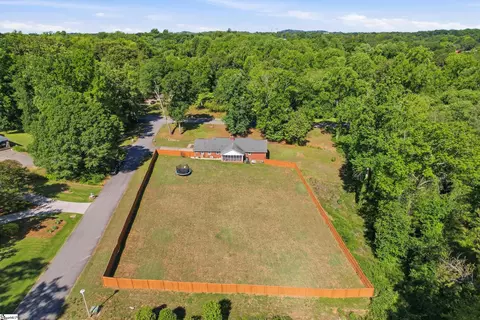 View/Area - 500 Laurel Rd, Easley, SC 29642 photo 1 of 7