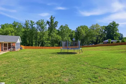 Exterior - 500 Laurel Rd, Easley, SC 29642 photo 3 of 6