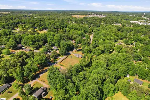 View/Area - 500 Laurel Rd, Easley, SC 29642 photo 6 of 7