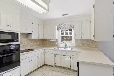 Kitchen - 500 Laurel Rd, Easley, SC 29642 photo 2 of 3