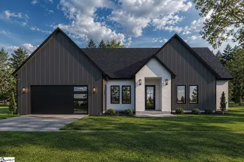 757 New South Ct, Wellford, SC 29385