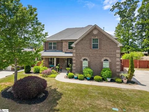 111 Versilia Ln, Simpsonville, SC 29681