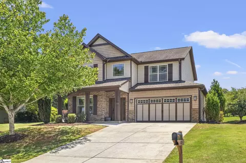109 Rockledge Dr, Greenville, SC 29609