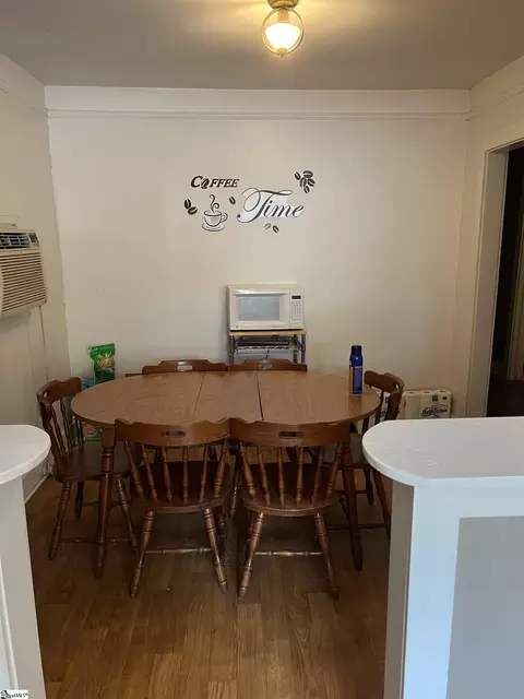 Dining - 106 Dacus St, Williamston, SC 29697 photo 1 of 2