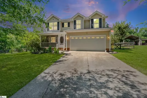 126 Sprouse Ln, Fountain Inn, SC 29644
