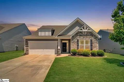 838 Wild Orchard Ln, Reidville, SC 29375