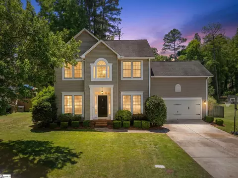 400 Marsh Creek Dr, Mauldin, SC 29662