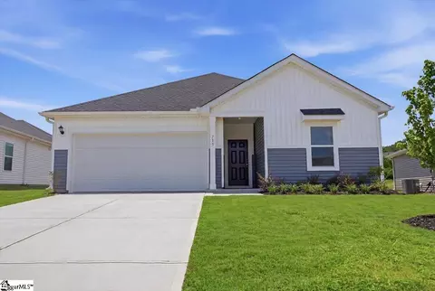 713 Parry Ct, Woodruff, SC 29388
