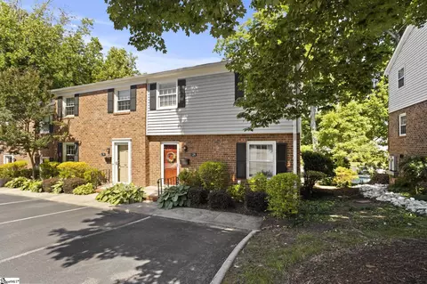 815 Edwards Rd, Greenville, SC 29615
