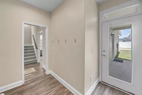 Entry Way - 109 Townsend Ave, Greer, SC 29651 photo 5 of 10