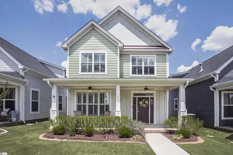 109 Townsend Ave, Greer, SC 29651