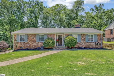 204 Lowndes Ave, Greenville, SC 29607