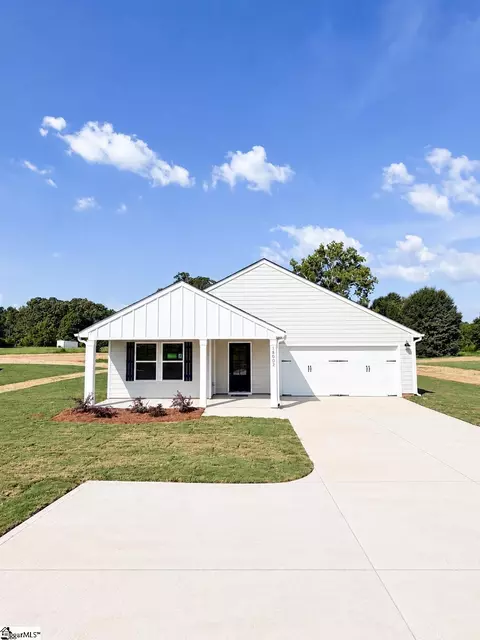 18002 Hwy 101 S, Gray Court, SC 29645