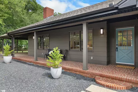 311 Costner Rd, Boiling Springs, SC 29316