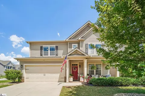 801 Deepwood Ct, Boiling Springs, SC 29316