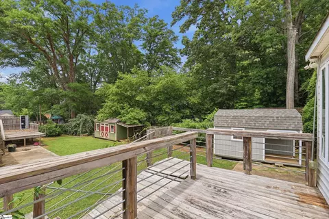 Exterior - 205 E C Ave, Easley, SC 29640 photo 1 of 5
