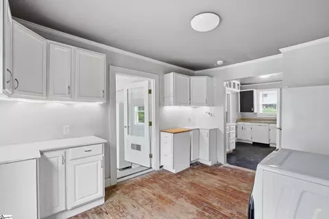 Kitchen - 205 E C Ave, Easley, SC 29640 photo 3 of 3