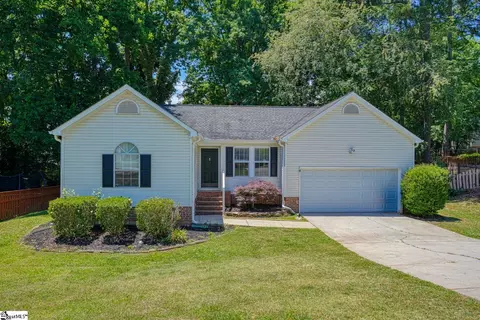7 Donegal Ct, Simpsonville, SC 29681
