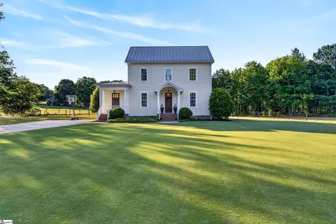 811 Mt Lebanon Church Rd, Greer, SC 29651